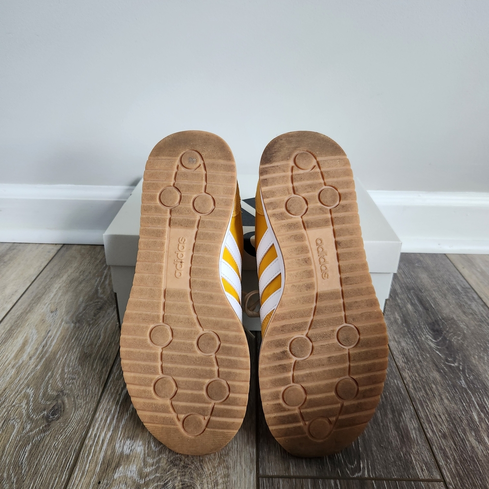 Adidas Women's Run 70s 2.0 Yellow & White Retro Cloudfoam Sneakers Size 8.5 - Picture 6 of 6